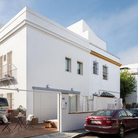 Magno Apartments Robles With Jacuzzi And Private Parking 塞维利亚 外观 照片