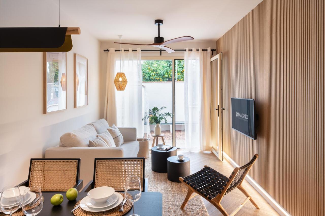 Magno Apartments Robles With Jacuzzi And Private Parking 塞维利亚 外观 照片